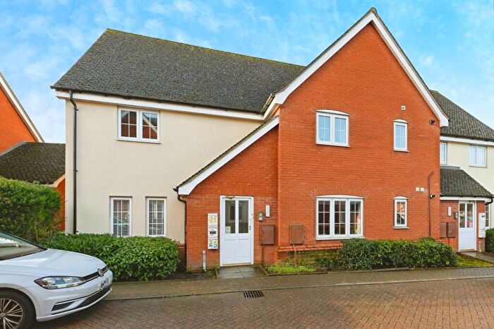 2 Bedroom Flat For Sale In Tyrrell Crescent, South Wootton, King's Lynn, Norfolk, PE30