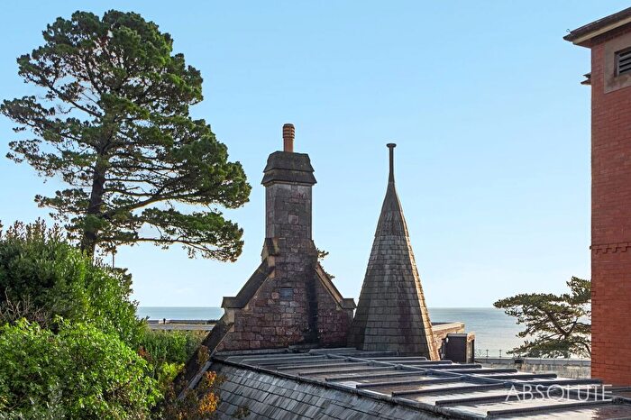 1 Bedroom Flat For Sale In Middle Lincombe Road, Torquay, TQ1