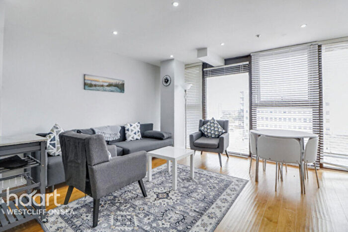 1 Bedroom Flat For Sale In High Street, Southend-On-Sea, SS1