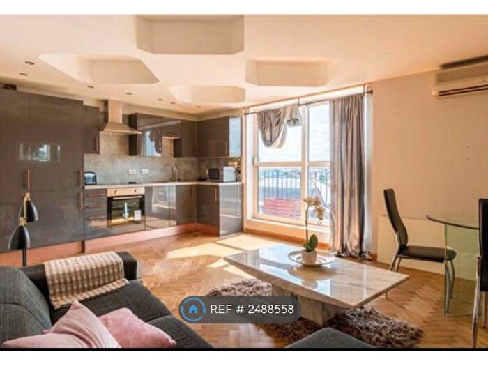 2 Bedroom Flat To Rent In Waterloo Street, Leeds, LS10