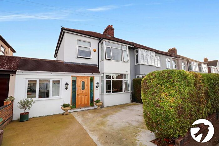 4 Bedroom Semi Detached House For Sale In Lessness Avenue, Bexleyheath, DA7