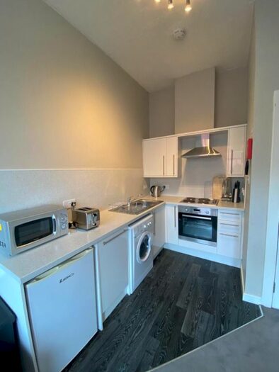 2 Bedroom Flat To Rent In Stockwell Street, City Centre, Glasgow, G1