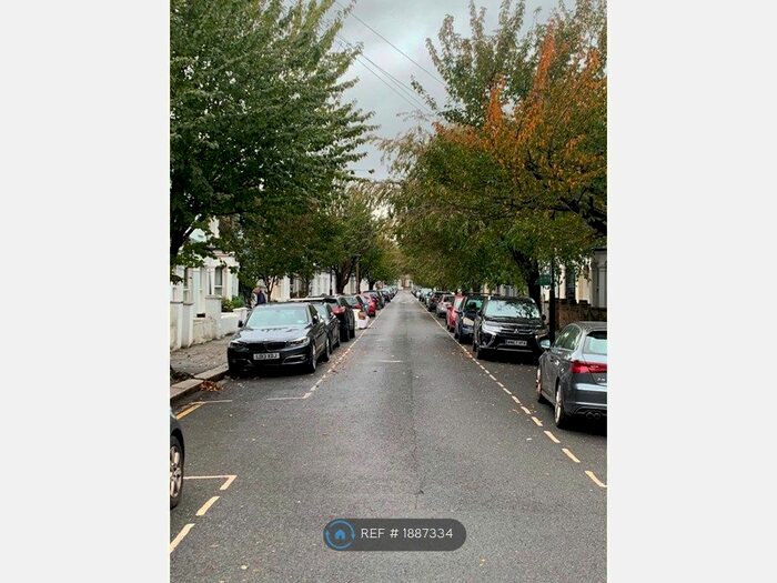 1 Bedroom Flat To Rent In Shepards Bush, London, W12