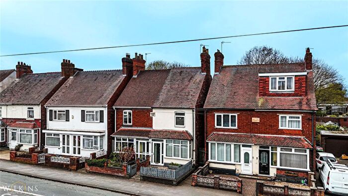2 Bedroom Semi Detached House For Sale In Tamworth Road, Kingsbury, Tamworth, Warwickshire, B78