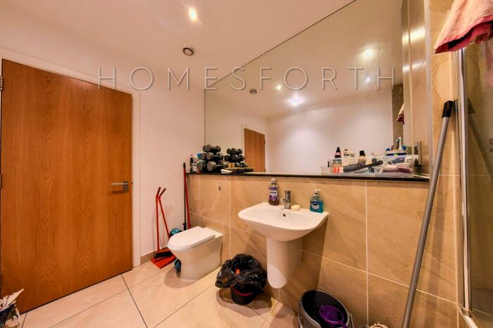 Studio For Sale In Carnegie House, Peterborough Road, Harrow On The Hill, HA1