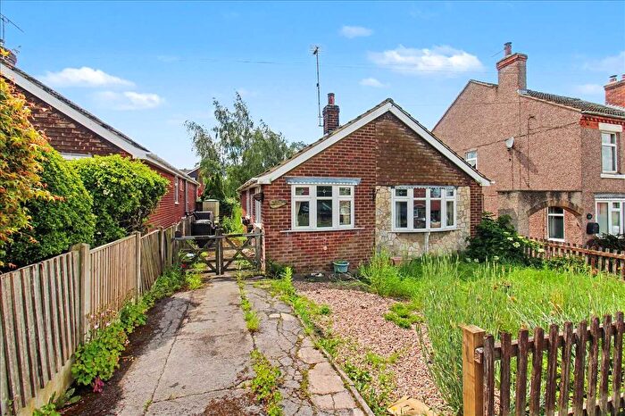 3 Bedroom Detached Bungalow For Sale In Hobsic Close, Brinsley, Nottingham, NG16