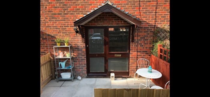 2 Bedroom Mews To Rent In Shorts Lane, Blandford Forum, DT11