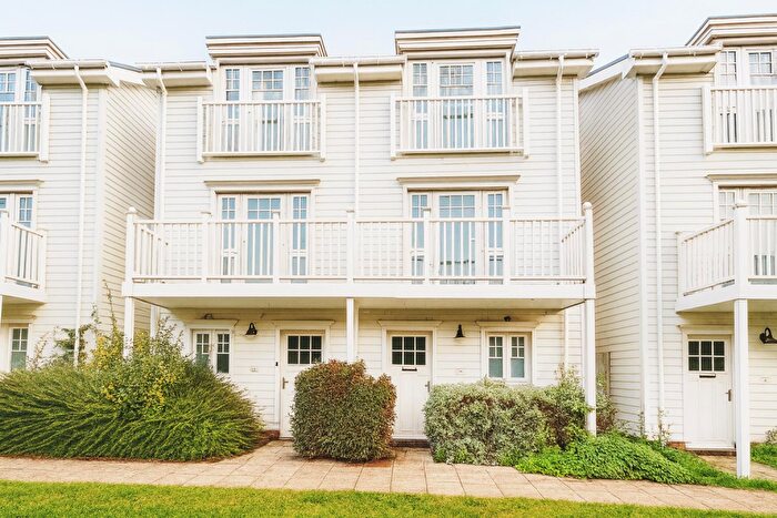 4 Bedroom Semi-Detached House For Sale In Longwater Avenue, Green Park Village, Reading, RG2