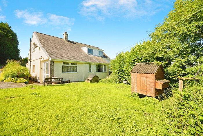 3 Bedroom Bungalow For Sale In Upper Llandwrog, Caernarfon, Gwynedd, LL54