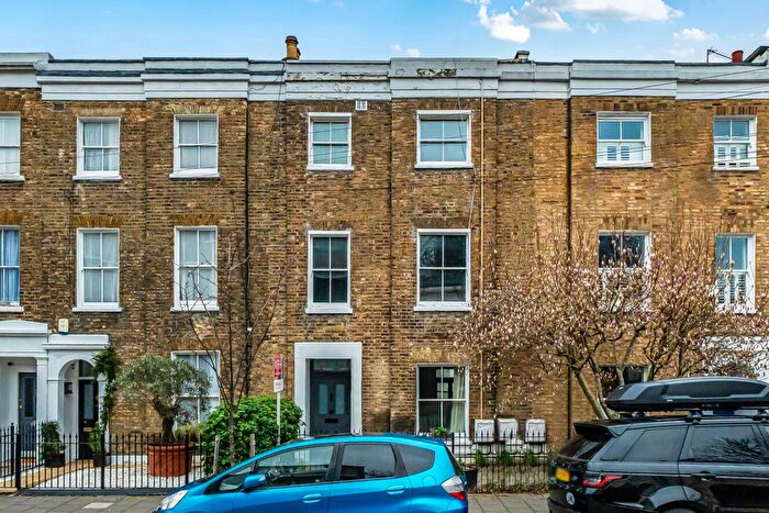 2 Bedroom Flat For Sale In Clapham Manor Street, Clapham, London, SW4