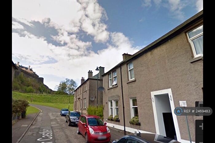 2 Bedroom Flat To Rent In Lower Castlehill, Stirling, FK8