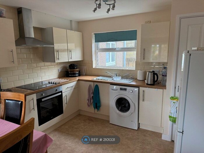2 Bedroom Flat To Rent In Praze Road, Praze, Camborne, TR14