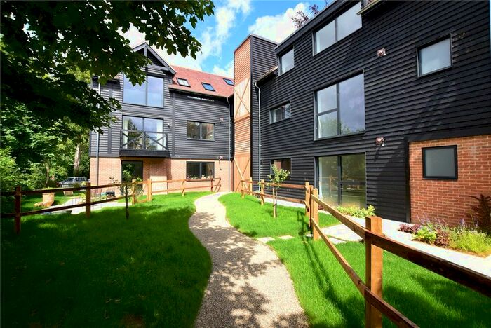 2 Bedroom Flat To Rent In Canterbury Road, Wingham, Canterbury, CT3