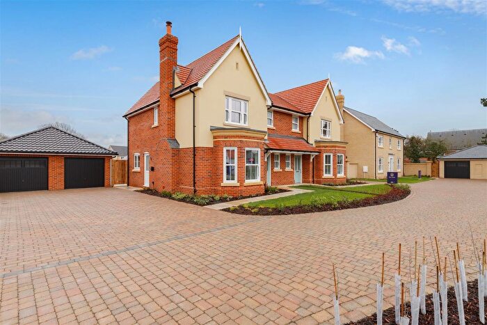 3 Bedroom Semi-Detached House For Sale In Lawford Green, Manningtree, CO11