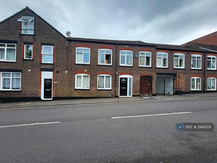 1 Bedroom Flat To Rent In Adelaide St, Luton, LU1