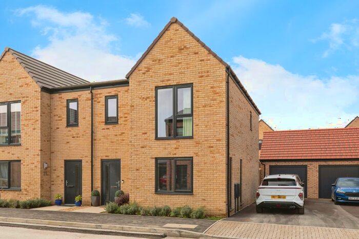 4 Bedroom Semi-Detached House To Rent In Williams Road, Combe Down, Bath, BA2