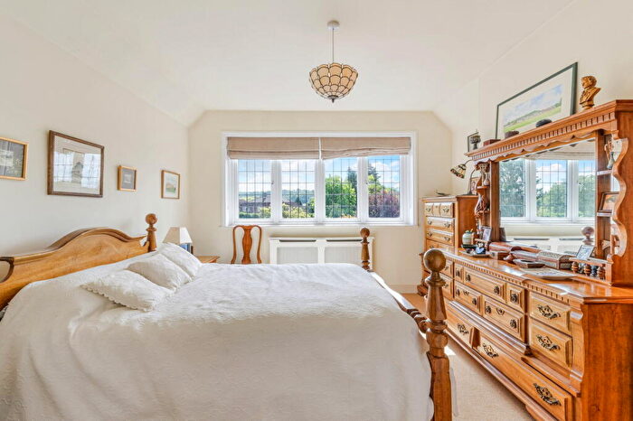 2 Bedroom Semi-Detached House For Sale In Flanchford Road, Reigate Heath, RH2