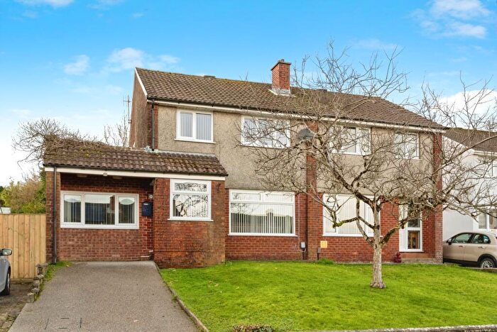 4 Bedroom Semi Detached House For Sale In Maes-y-Coed, Gorseinon, Swansea, SA4