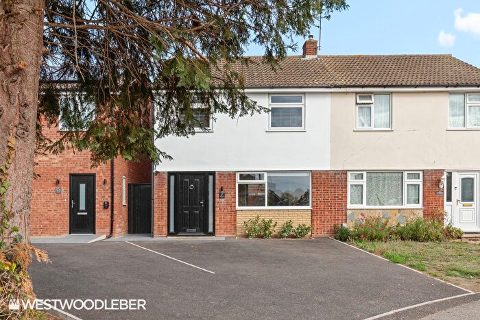 3 Bedroom Semi-Detached House To Rent In Shalcross Drive, Waltham Cross, EN8