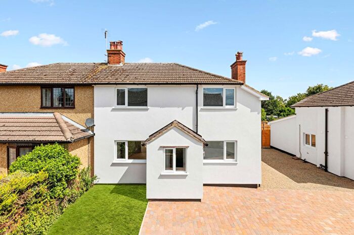 3 Bedroom Semi Detached House To Rent In Broad Street, Clifton, SG17