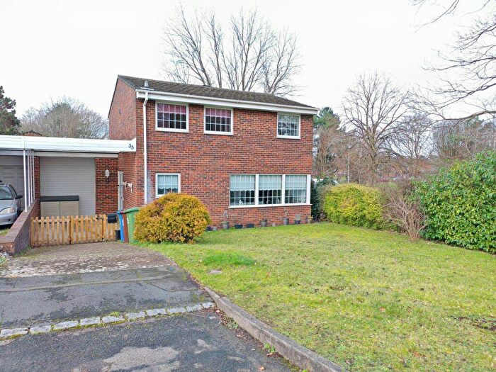 3 Bedroom Link Detached House To Rent In Ardingly, Bracknell, RG12