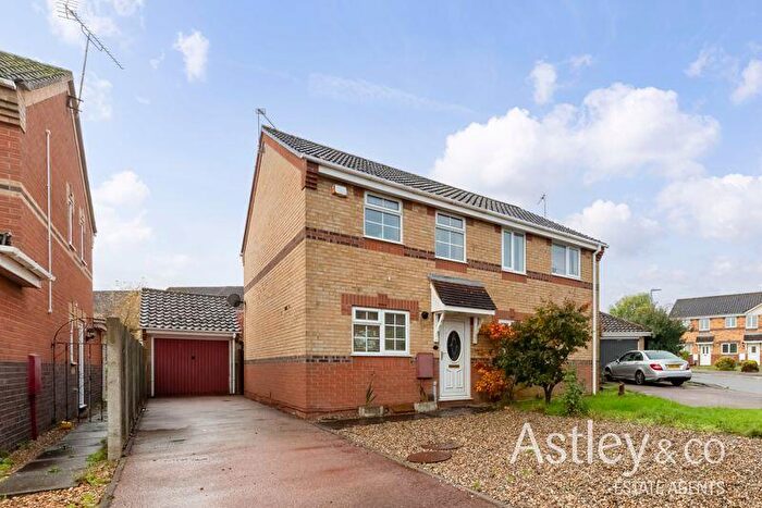 2 Bedroom Semi-Detached House For Sale In Association Way, Dussindale, Norwich, NR7