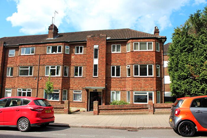 2 Bedroom Apartment For Sale In Garrison Court, Hitchin, SG4