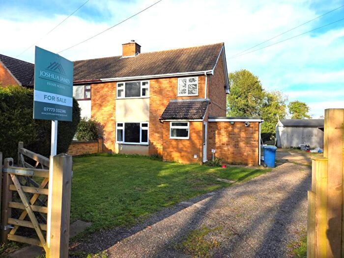 3 Bedroom Semi Detached House For Sale In Tarragona, The Cinques, Gamlingay, SG19