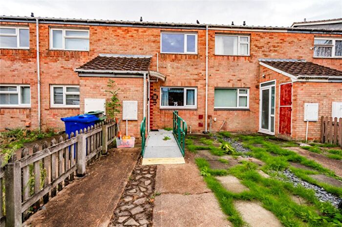 2 Bedroom Terraced House For Sale In Columbus Way, Grimsby, Lincolnshire, DN33