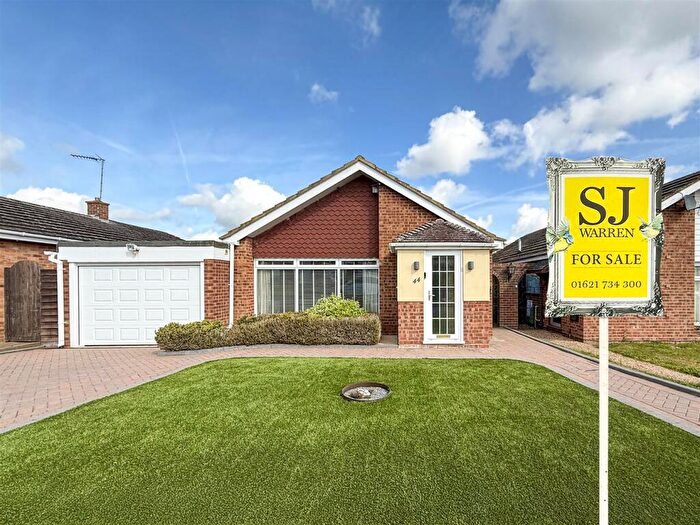 2 Bedroom Detached Bungalow For Sale In Highfield Rise, Althorne, Chelmsford, CM3