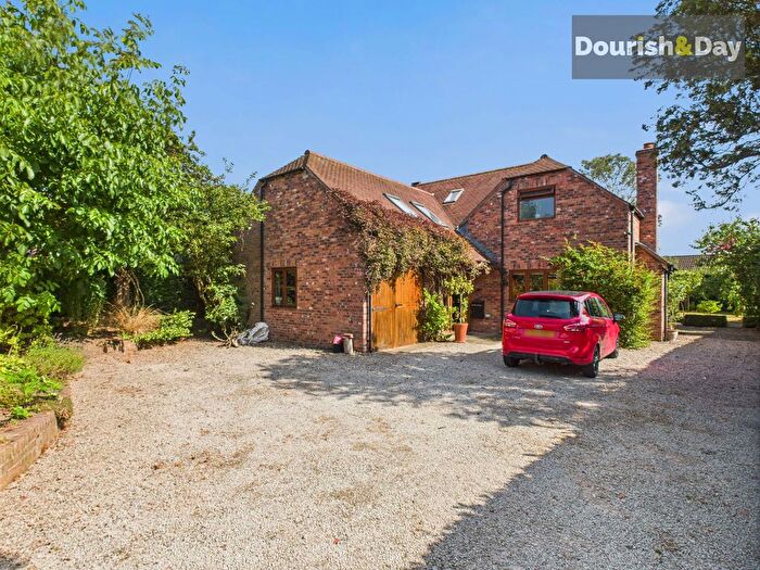 3 Bedroom Detached House For Sale In Longslow Road, Market Drayton, TF9
