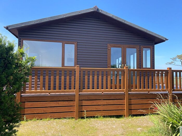 2 Bedroom Lodge For Sale In Whitsand Bay Fort, Torpoint, PL10