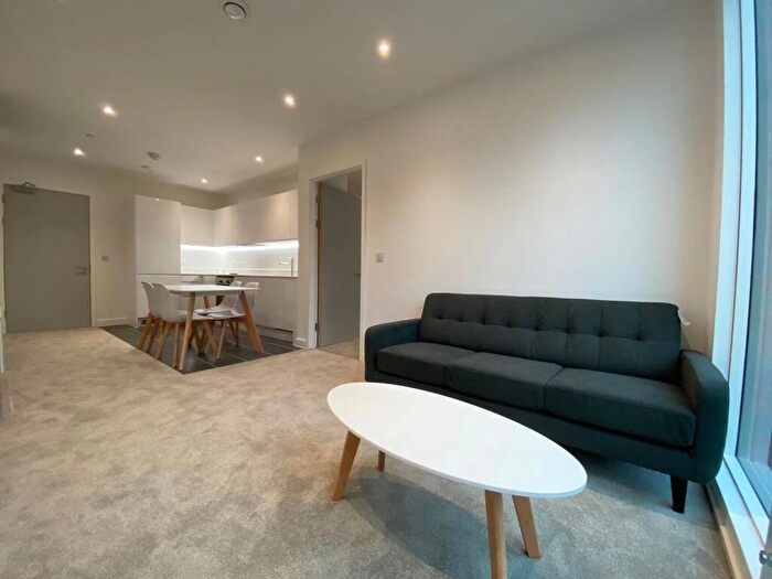 2 Bedroom Apartment To Rent In Transmission House, Tib Street, Manchester, M4
