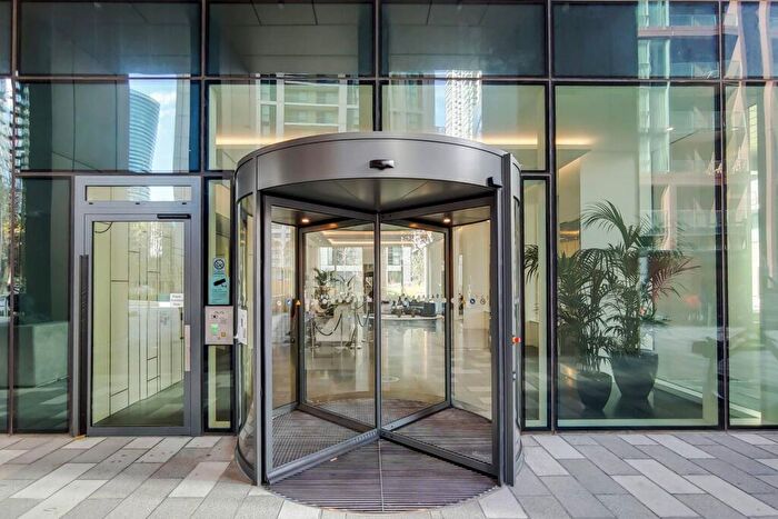 Studio For Sale In Maine Tower, , Docklands, London, E14