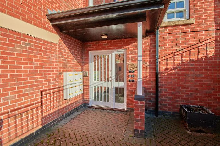 2 Bedroom Flat For Sale In Underwood Court, Glenfield, Leicester, LE3