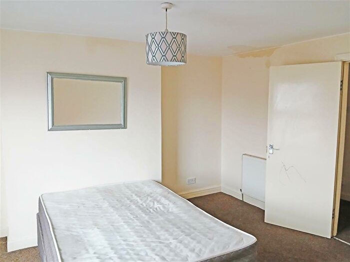2 Bedroom Flat For Sale In Deansgate, Bolton, BL1