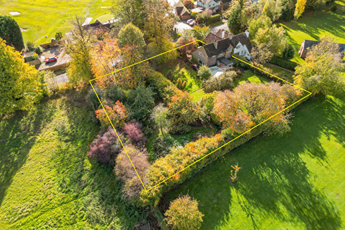 4 Bedroom Semi-Detached House For Sale In Westfield Lane, Rothley, LE7