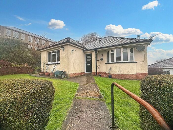 4 Bedroom Bungalow For Sale In School Road, Maesteg, CF34