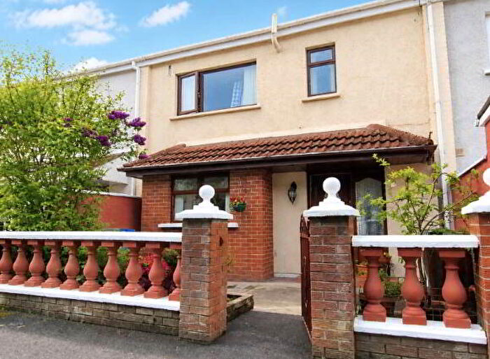 3 Bedroom Terrace House For Sale In Jacqueline Way, Derry, BT48
