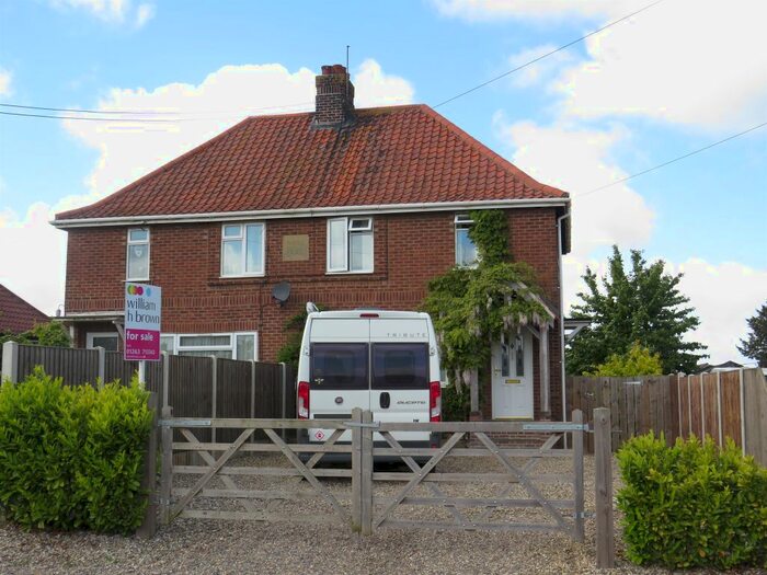 2 Bedroom Semi-Detached House For Sale In Langham Road, Blakeney, Holt, NR25