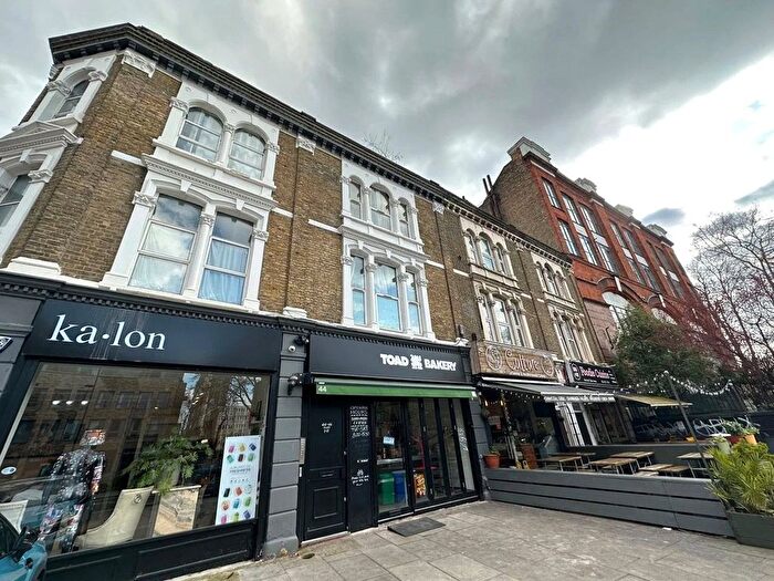 1 Bedroom Property To Rent In - Peckham Road, London, SE5