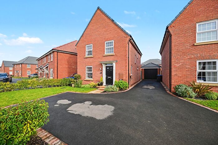 4 Bedroom Detached House For Sale In Vermilion Way, Ashlawn Gardens, Rugby, CV22