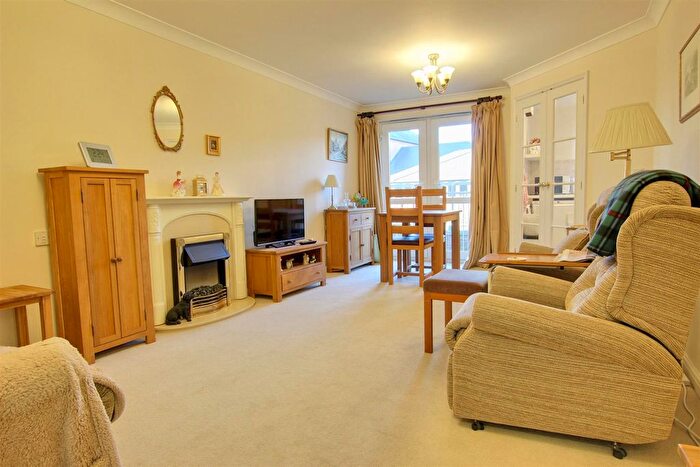 1 Bedroom Flat For Sale In Goulding Court, Beverley, HU17