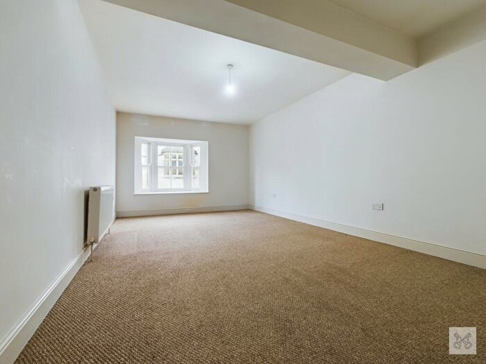 2 Bedroom Penthouse To Rent In Queen Street, Ramsgate, Kent, CT11