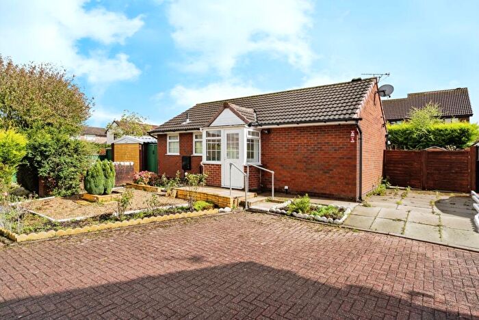2 Bedroom Bungalow For Sale In Brook Meadow, Westhoughton, Bolton, Greater Manchester, BL5