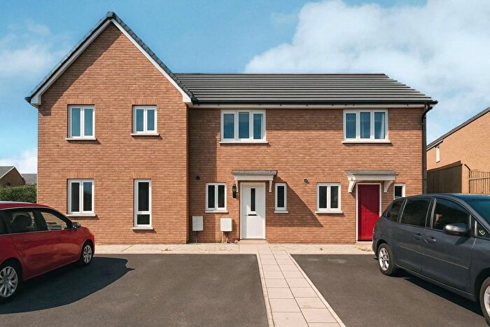 2 Bedroom Terraced House For Sale In Mitchell Way, Tattenhoe Park, MK4