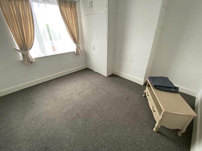 3 Bedroom Maisonette To Rent In Acacia Road, Staple Hill, Bristol, BS16
