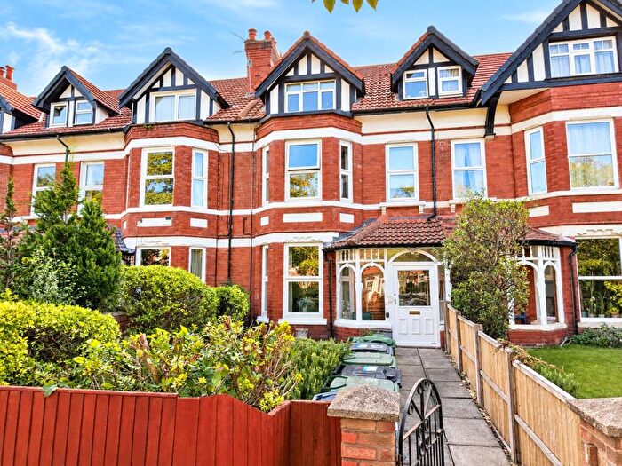 1 Bedroom Apartment For Sale In Victoria Drive, West Kirby, Wirral, Merseyside, CH48