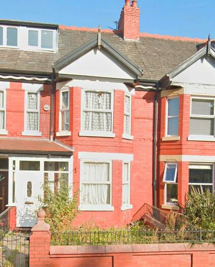 4 Bedroom Terraced House To Rent In Princess Road, Manchester, M14