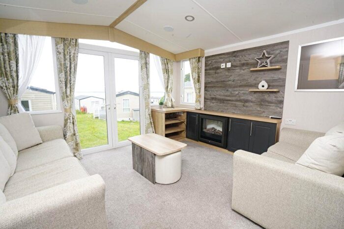 2 Bedroom Park Home For Sale In Pegwell Bay Holiday Park, CT11